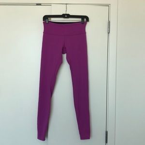 Lululemon reversible tights pink and black size 6